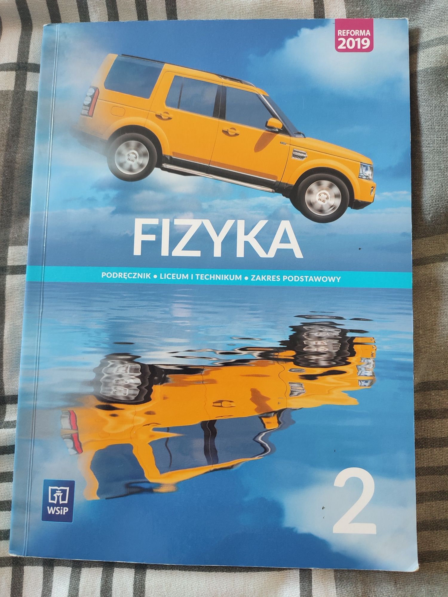 podręcznik fizyka 2 liceum i technikum zakres podstawowy