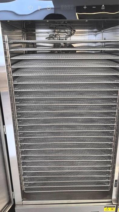 Дегідратор сушилка для мяса та овощів від 8 до 24 решіток