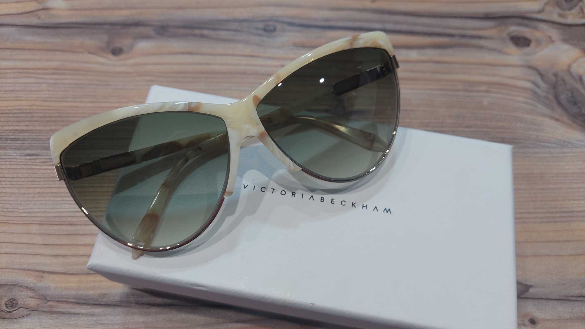 Luksusowy damskie okulary Cat eye  VBS 92C03 od Victoria Beckham!