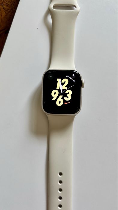 Smartwatch Apple SE