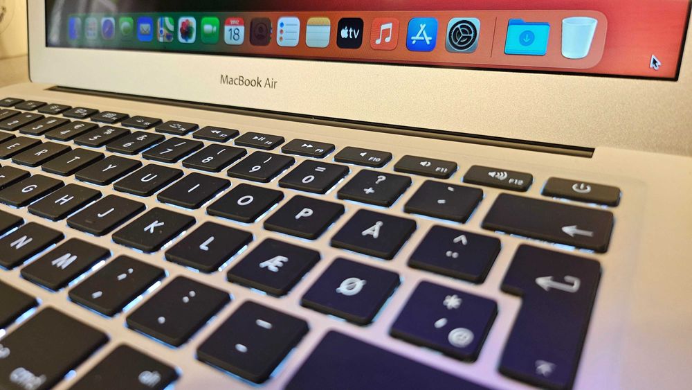 B.Y.A.- Macbook Air 13" 2014r, 4/128Gb (opcje dysku), Gw. 12 mies, FV.