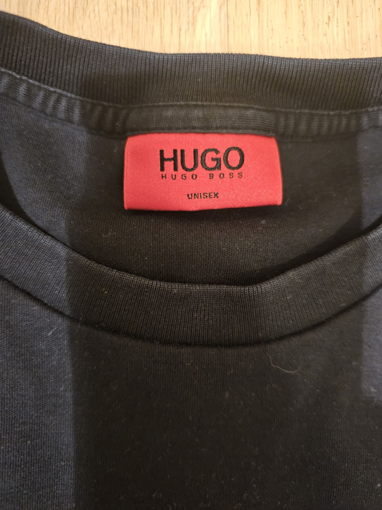 Bluza Hugo Boss r.S czarna