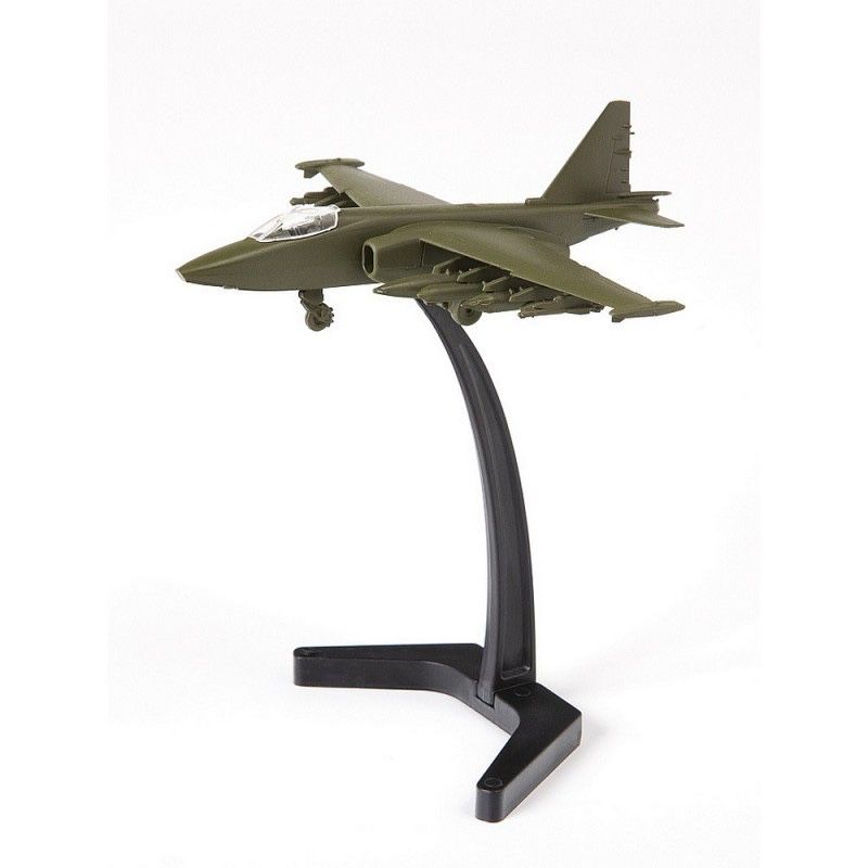 Radziecki samolot szturmowy SU-25 1:144 Zvezda 7431