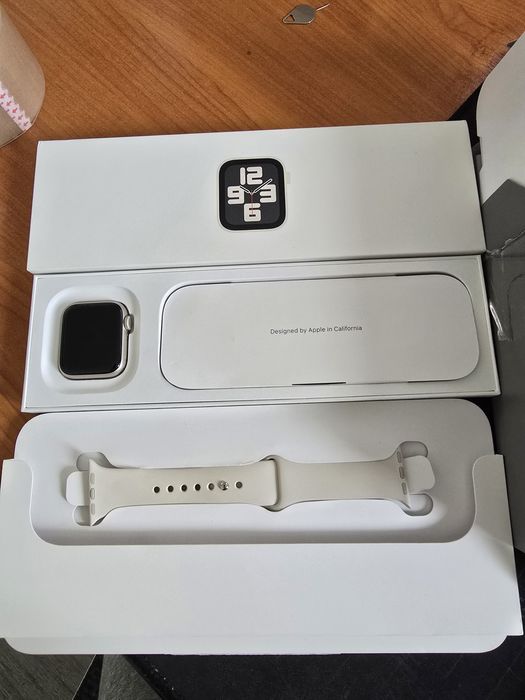 Apple Watch SE 2ª Gen 40mm como novo com garantia 3 anos