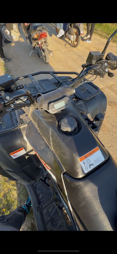 Квадроцикл Linhai m170 чудовий стан