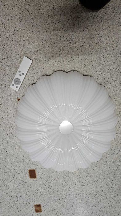 Lampa plafon LED z pilotem - Stan idealny