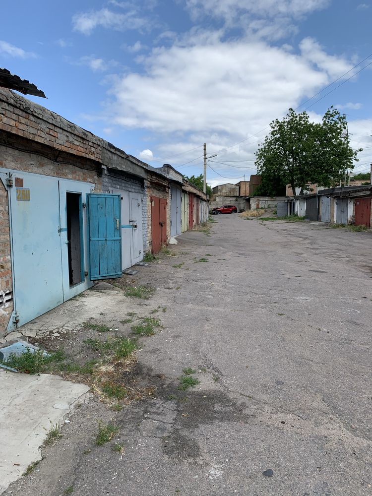Продам гараж кооператив Молодіжний