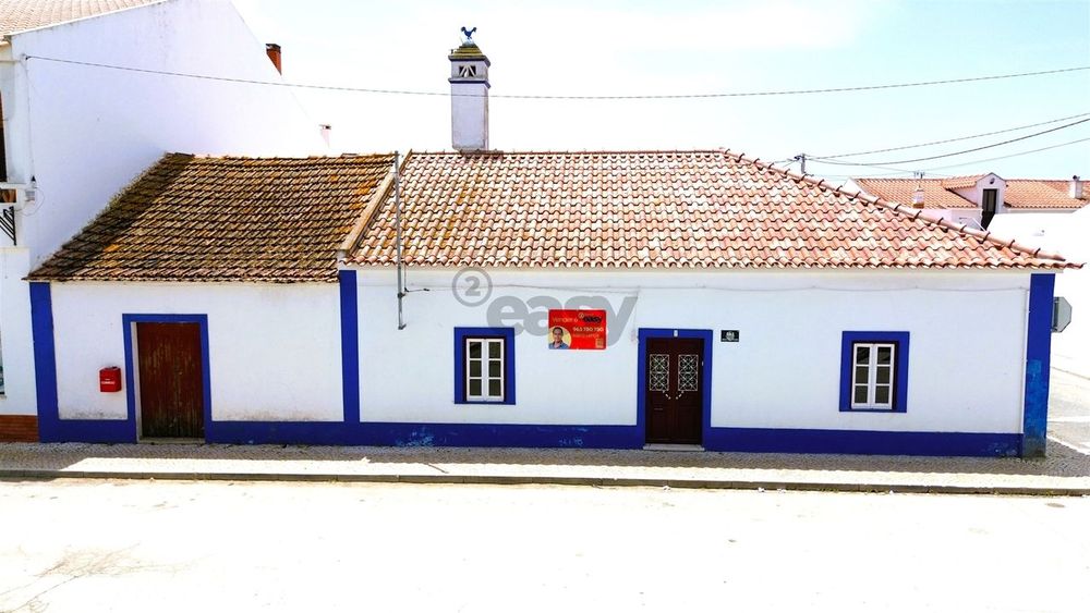 Moradia térrea T2 c/ amplo logradouro, Alvalade, Santiago do Cacém