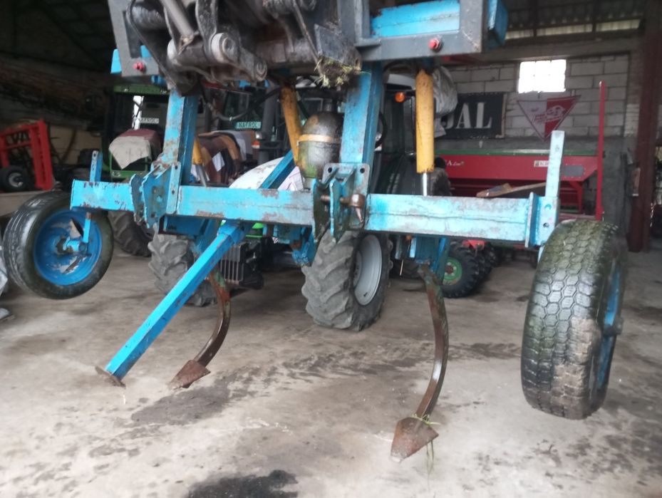 Głebosz na zabezpieczeniu hydraulicznym