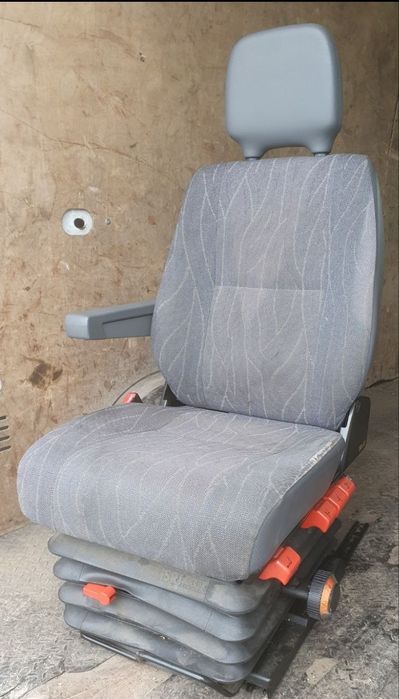 Сидіння Пілотів 903 та Лт