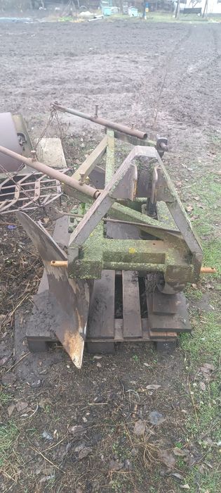 Продам плуг двох корпусів