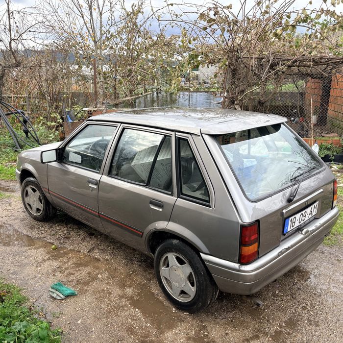 Vendo Opel Corsa A 1.5TD 1992