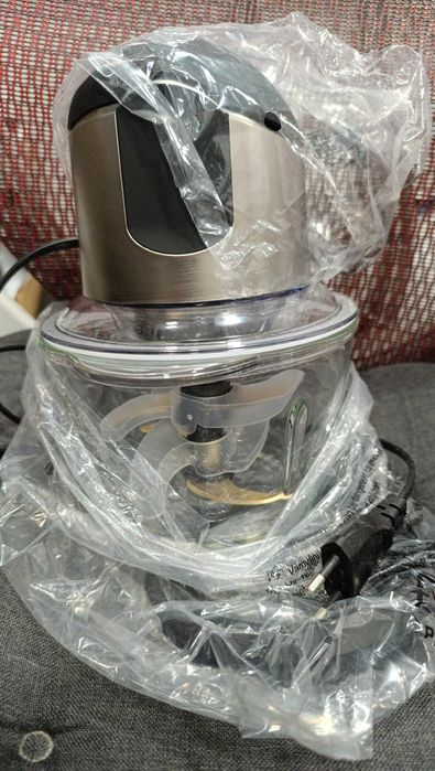 Подрібнювач Ardesto CHK-4001BR новий на гарантії