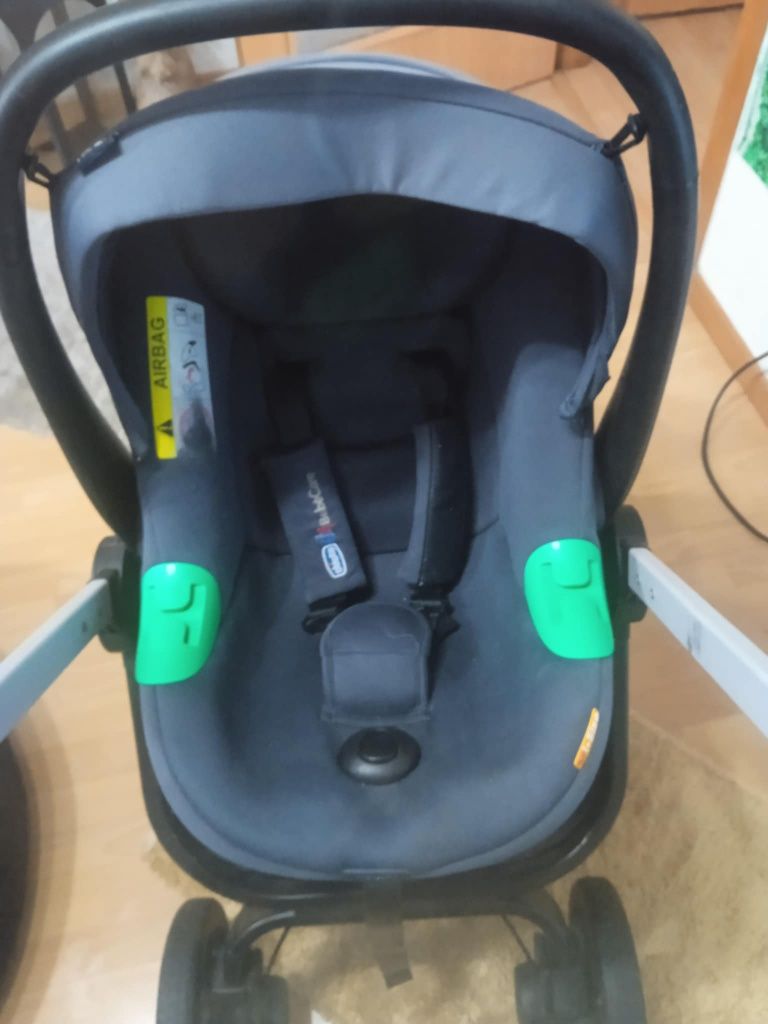 Vendo carrinho de bebe