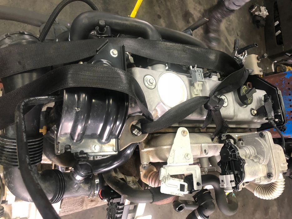 Silnik Komplet Ford Mk2 C-max 1.8 Tdci  QYBA KKDA KKDB KHBA QYWA