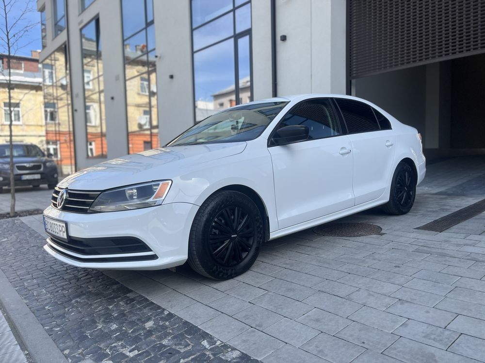 Volkswagen JETTA 2016