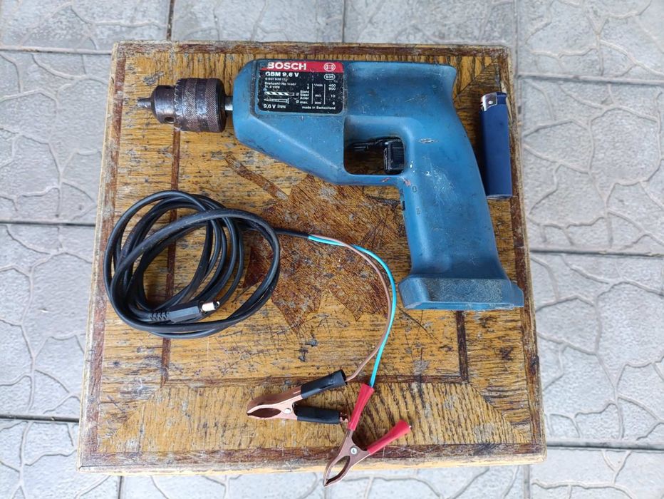 Шуруповерт - дрель Bosch