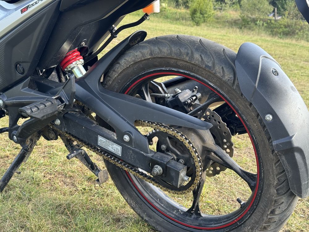 Продам мотоцикл Loncin CR1 2018 — добрий стан
