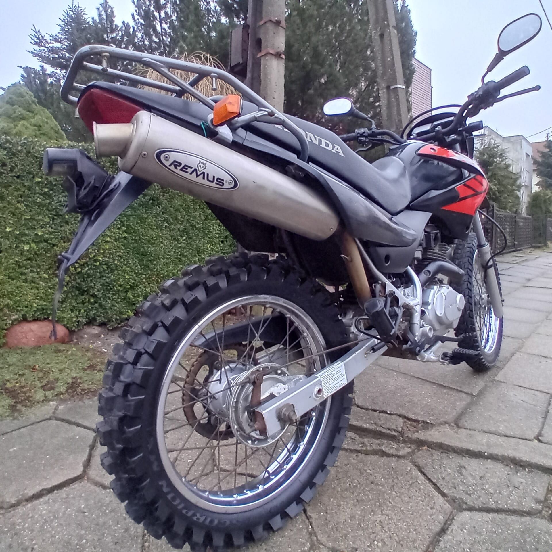 Honda XR 125 L kat B A1 **NIEMCY** Transport