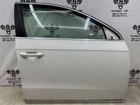 Дверка передня права Volkswagen Passat B7 Пасат Б7