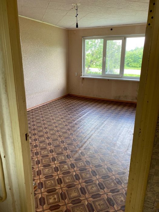 Продам двокімнатну квартиру