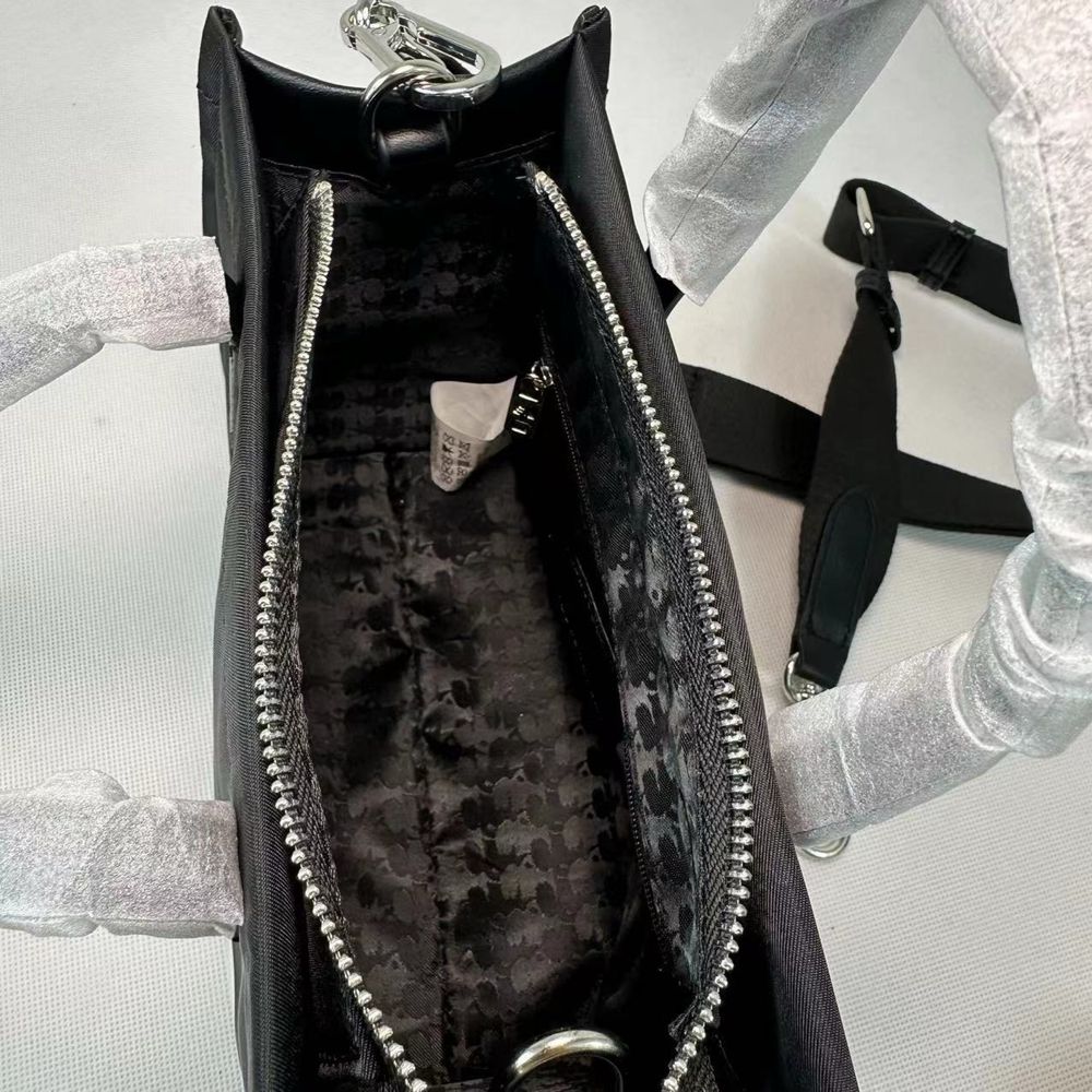 Сумка шопер Karl Lagerfeld чорна