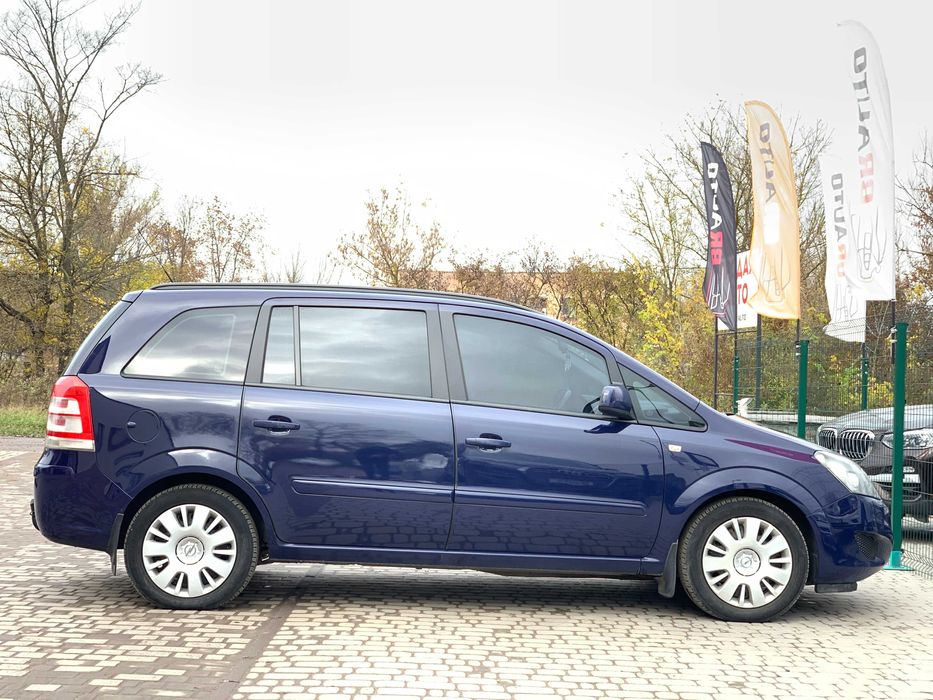 Opel Zafira 2011 1.7 дизель