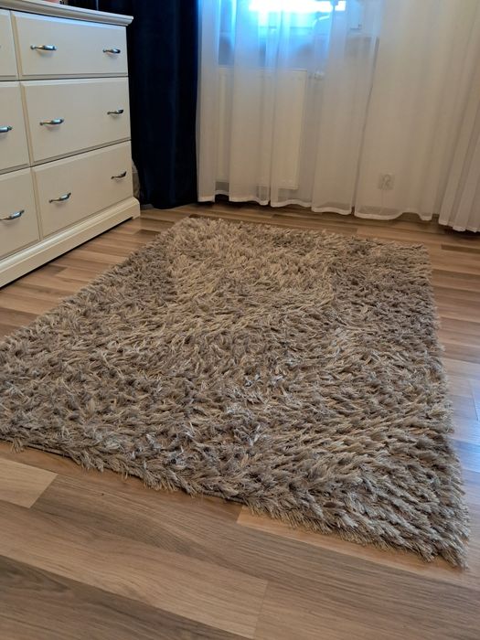 Dywan z wysokim włosem