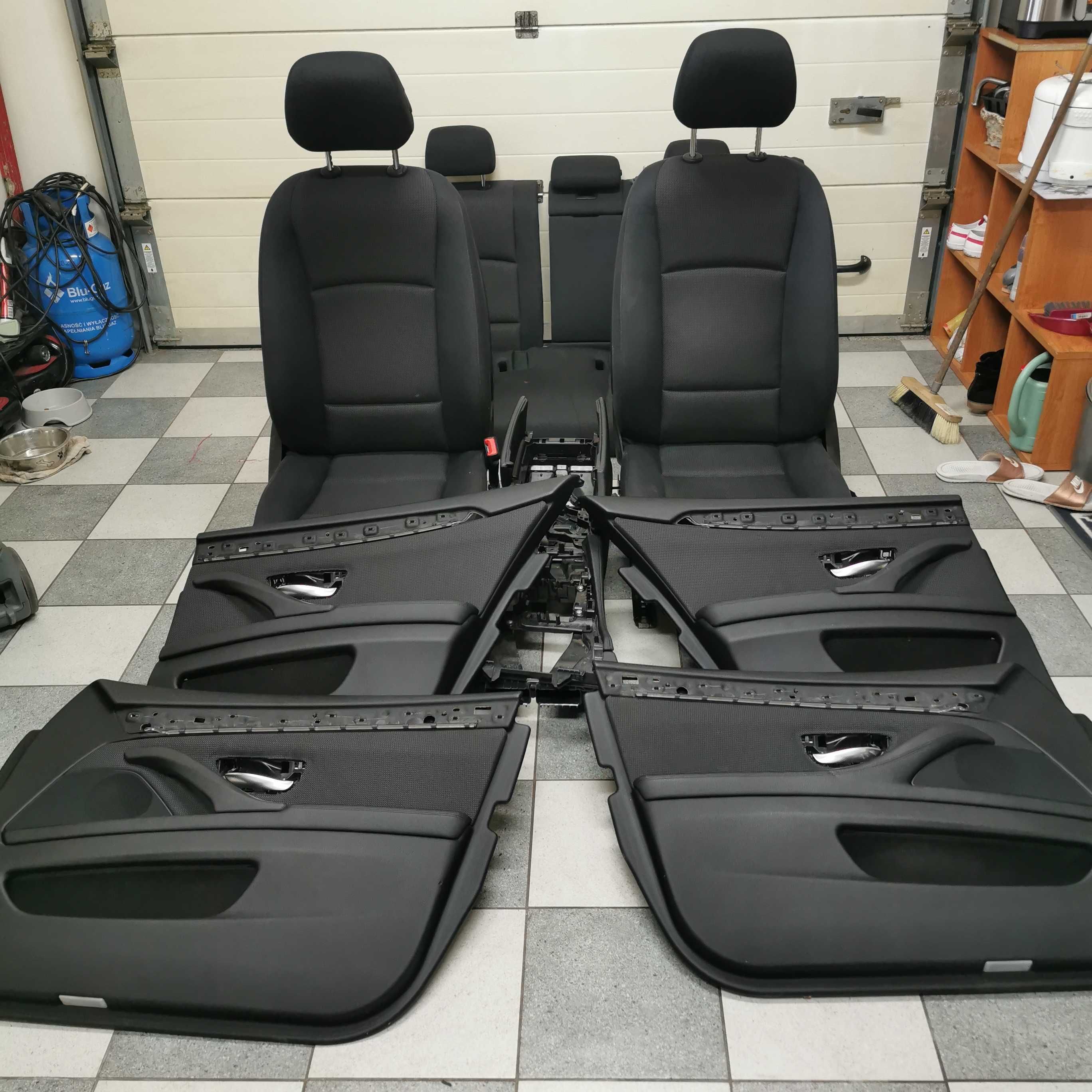 Fotele BMW F11 LCI Komplet