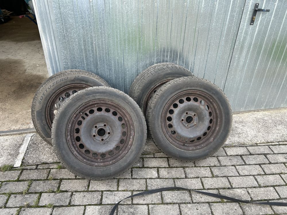 Opony zimowe Pirelli Sottozero na felgach – Chevrolet Cruze