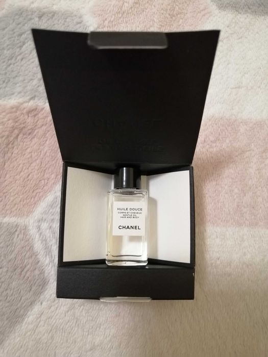 Chanel huile douce gentle body and hair oil 4ml miniature