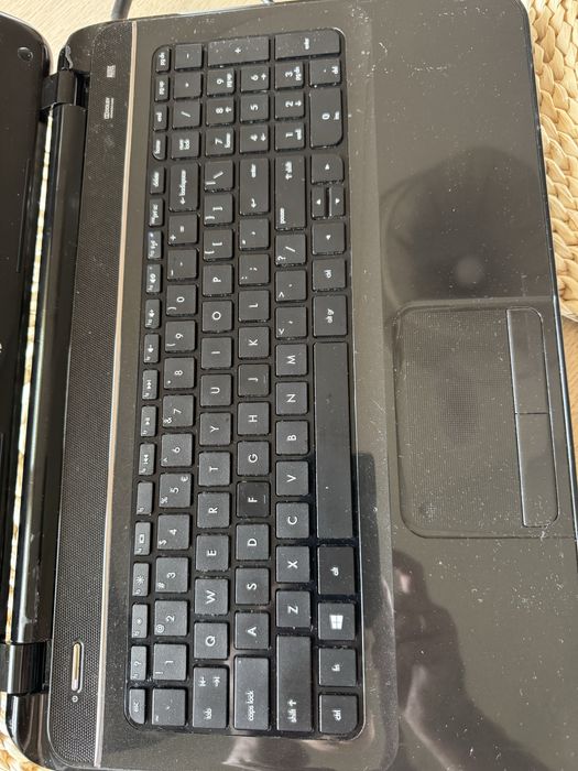 Laptop HP Pavilion b100sw