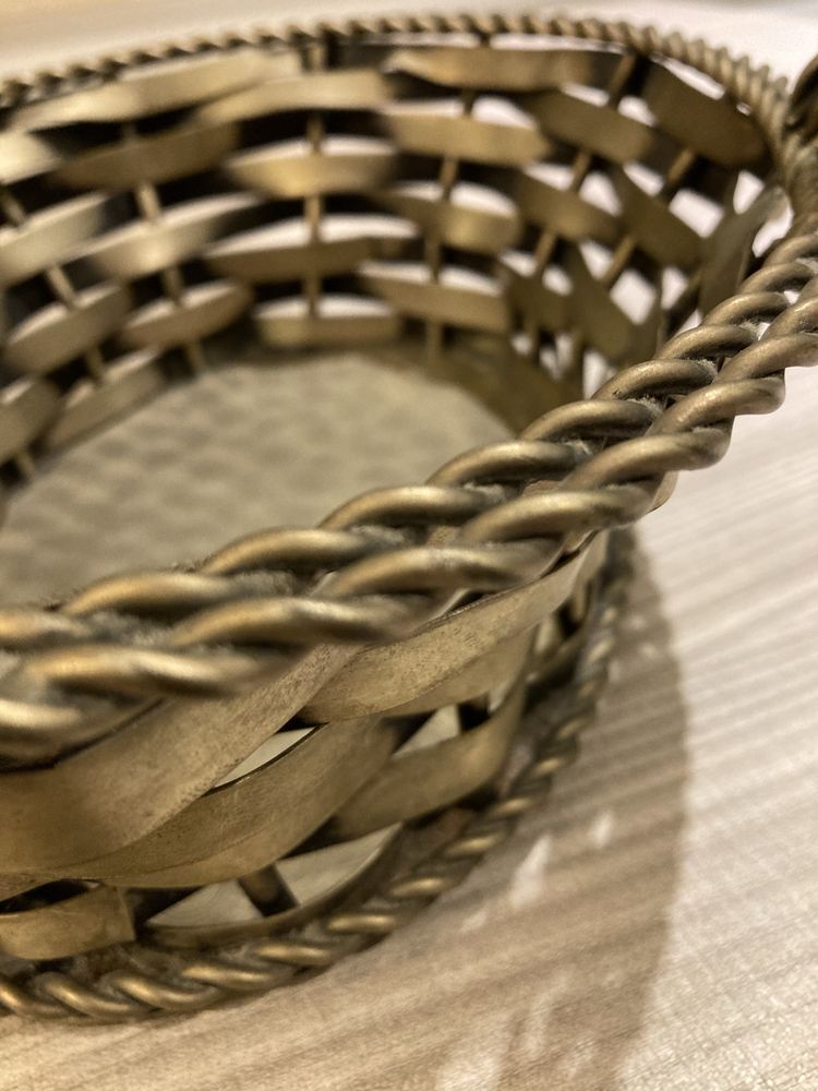 Cesta Antiga en Estanho