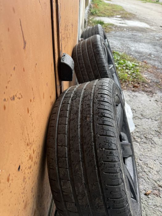 Продам диски r 17 audi , vw , skoda на зимовій гумі