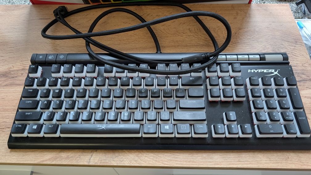 Klawiatura mechaniczna Hyperx Alloy Elite 2