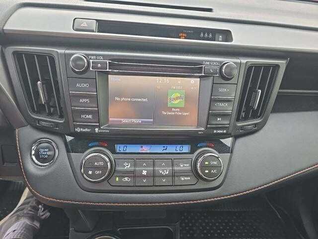 2017 Toyota RAV4 SE