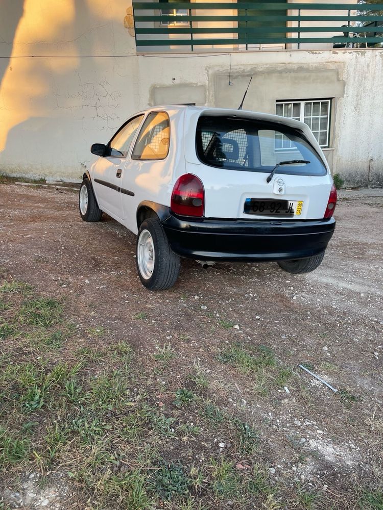 Opel corsa B 1.7 turbo