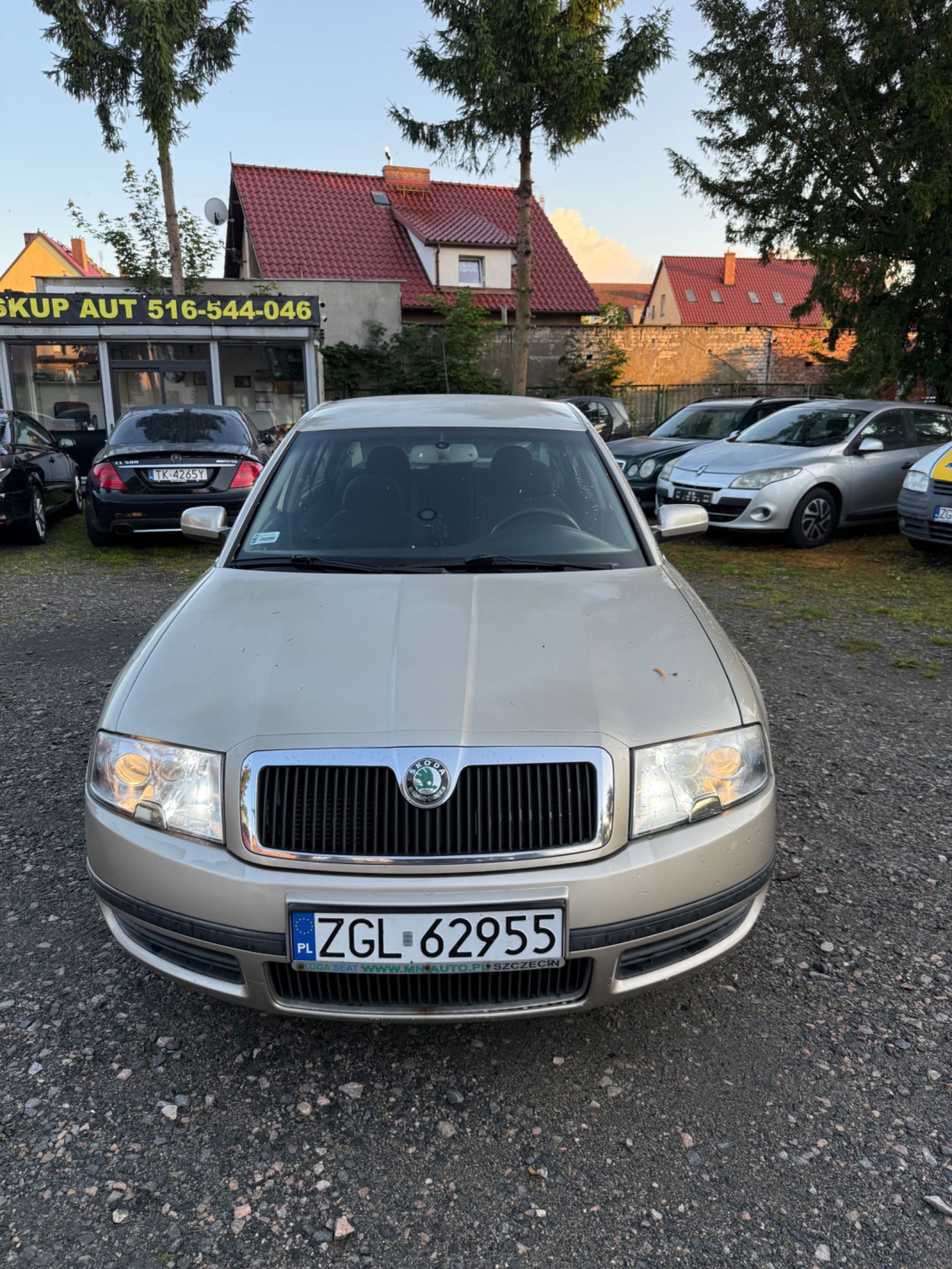 Skoda superb 2.0 TDI Navi/klima