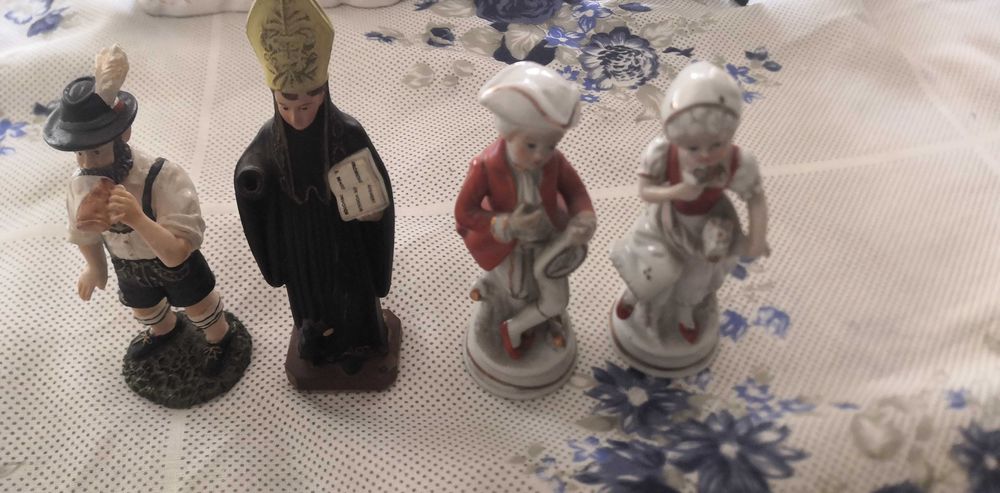 Peças decorativas antigas