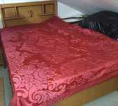 Cama individual em bom estado
