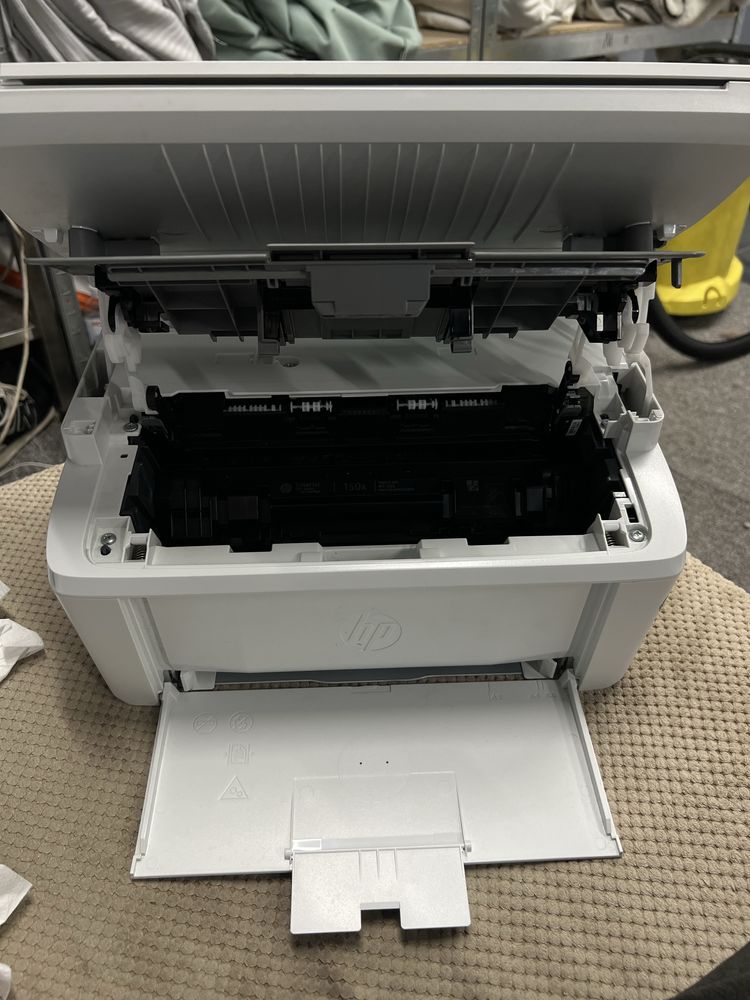 HP LaserJet M141a – повністю робочий, готовий до друку!