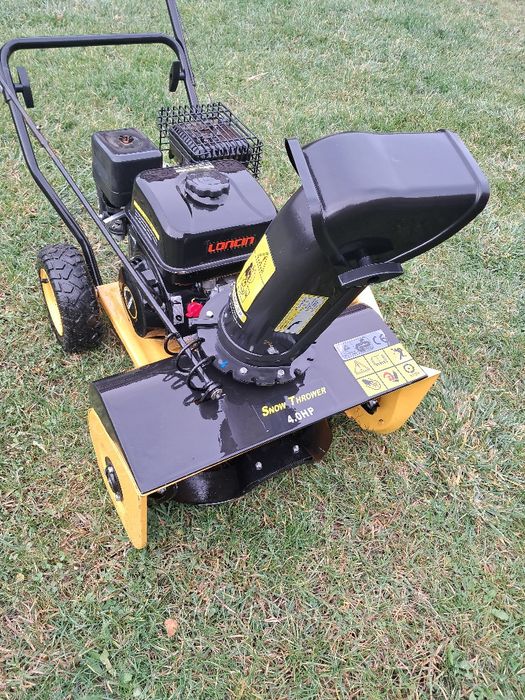 Odsniezarka SHNOW THROWER 4.0 HP