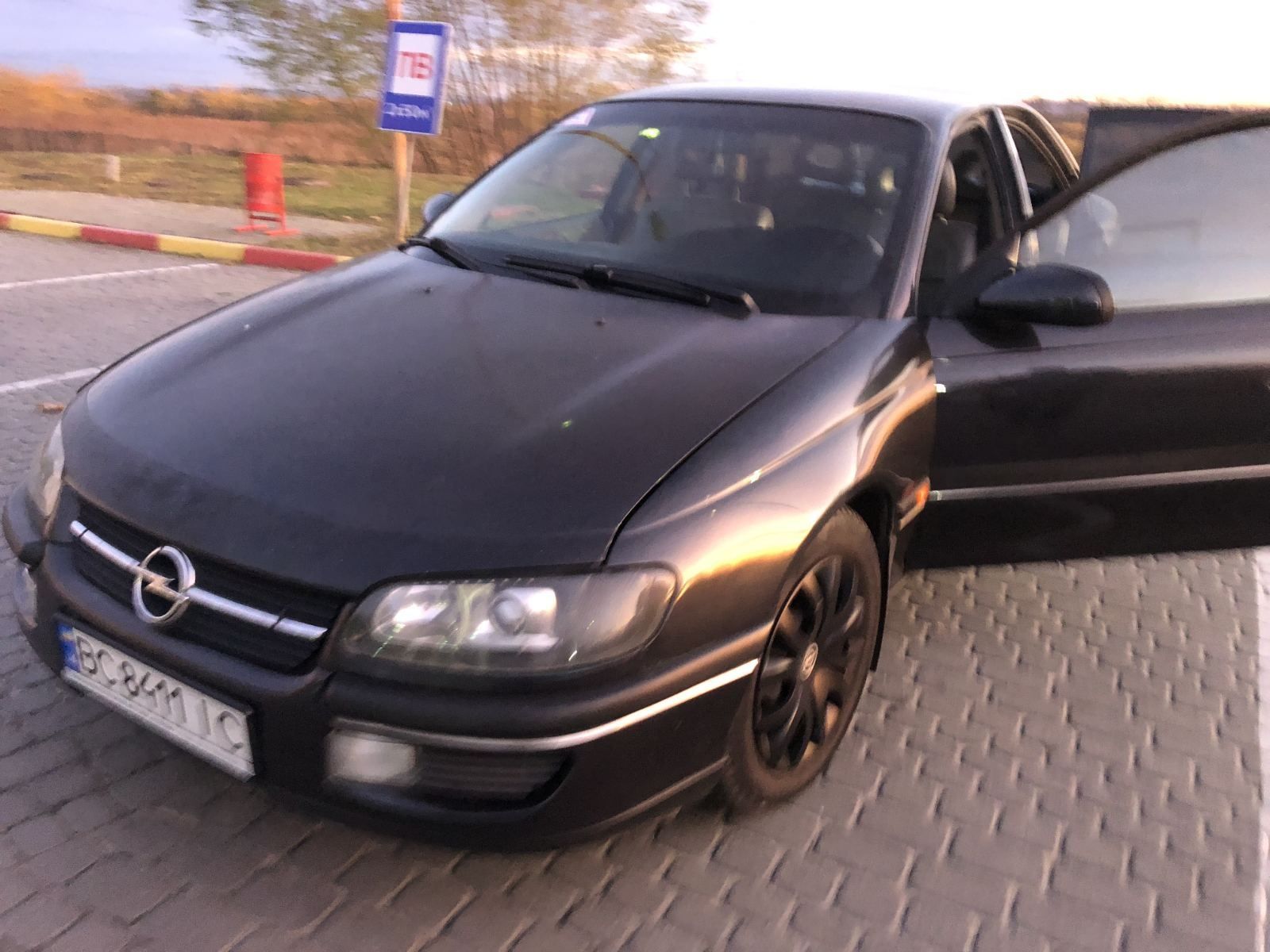 Opel Omega V6 2.5