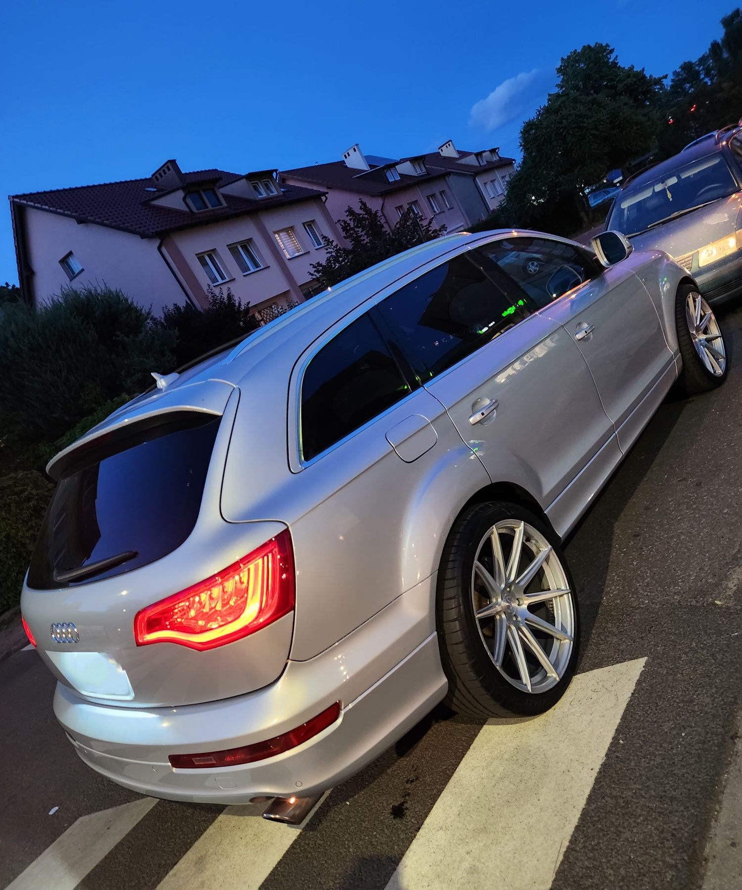 Audi Q7 sQ7 4.2i V8 350KM S-Line Plus ! Full Opcjal! ZAREJSTROWANY 
S-