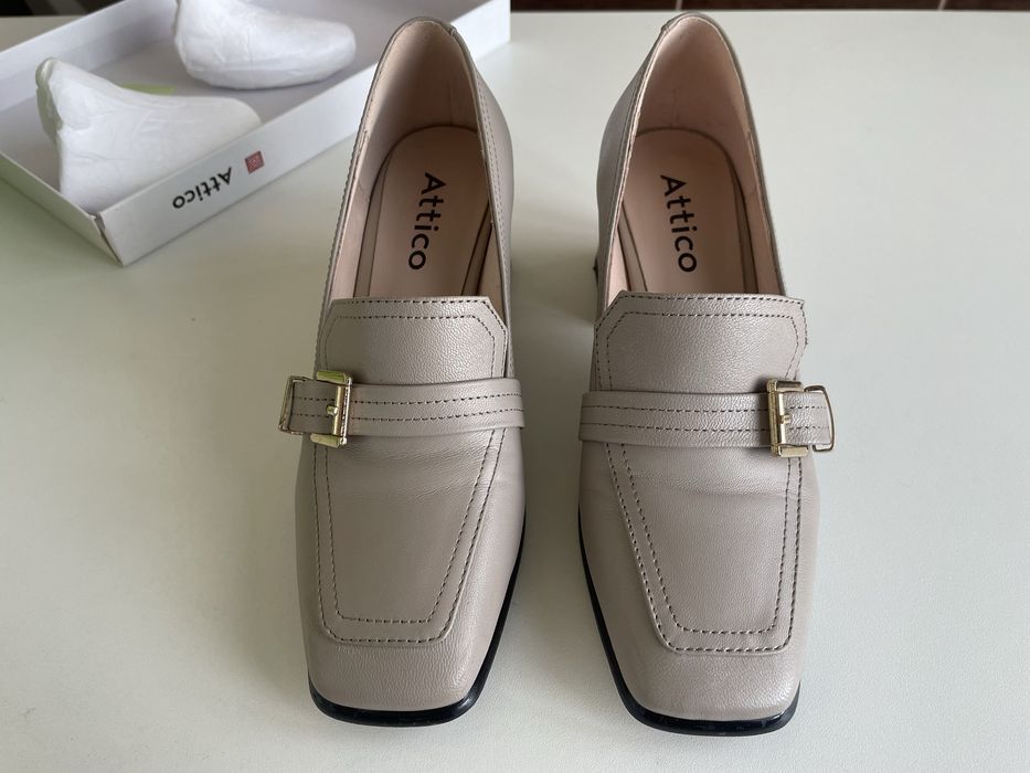 Туфлі лофери Attico vizon 34 розмір