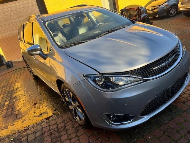 Chrysler Pacifica LIMITED 360° Radar Keyless 2xLCD Niski Przebieg