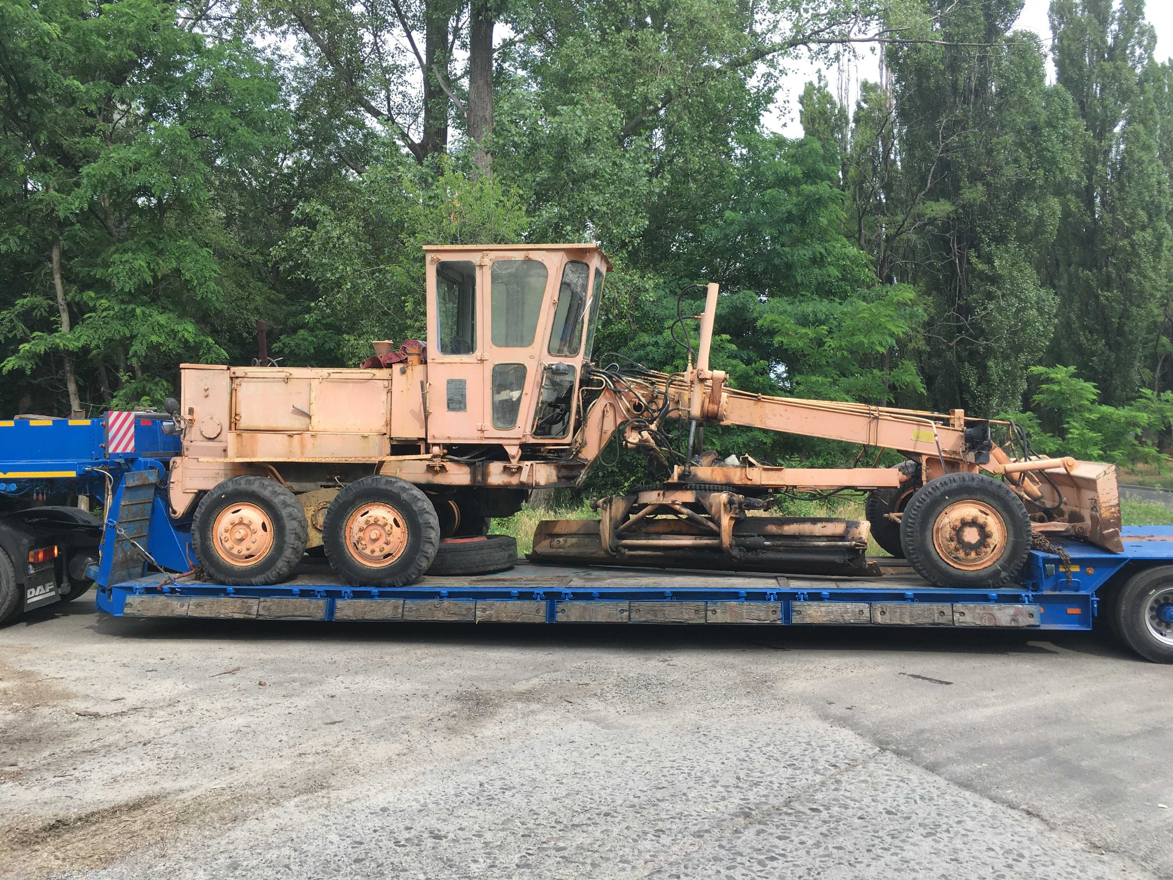 Автогрейдер ДЗ-143 в робочому стані з документами