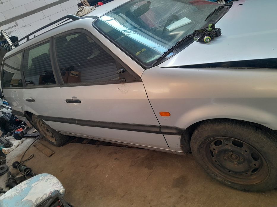 Четверть , кузовные детали пассат б4 универсал 1.9