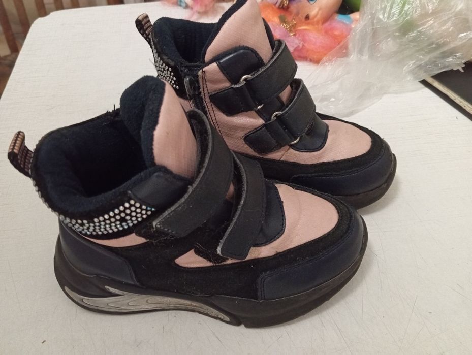 Черевички для дівчинки