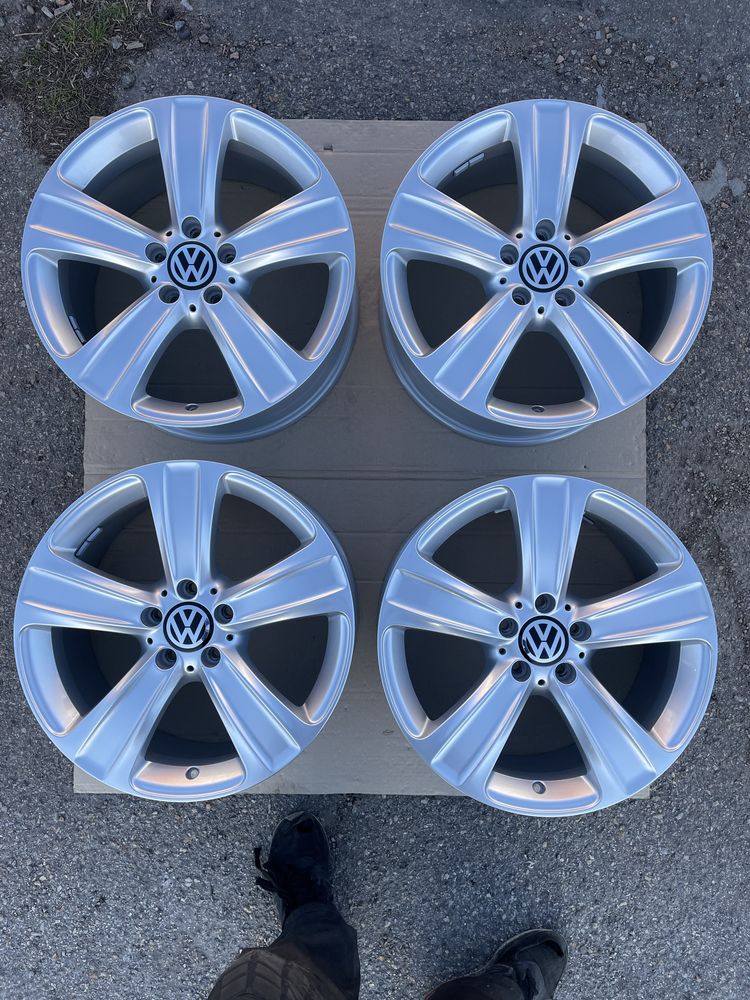 диски/тітани/R18/5x112/ET38/DIA 57.1/ VW ID-4/TIGUAN/T-Roc/PASSAT B8